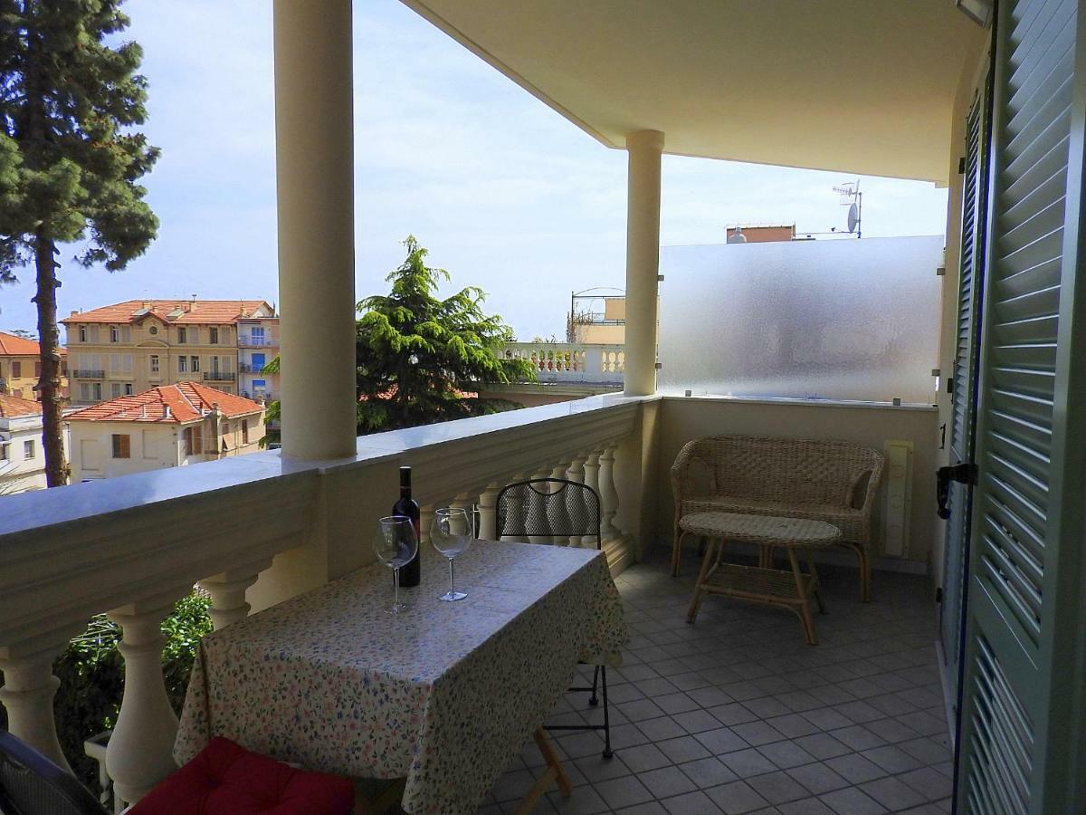 Villa Emma Ospedaletti Exteriör bild